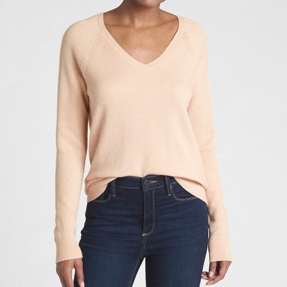 GAP | Merino Wool Blend Sweater - Picture 7 of 8